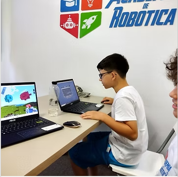 Minecraft Education 9-12 ani
