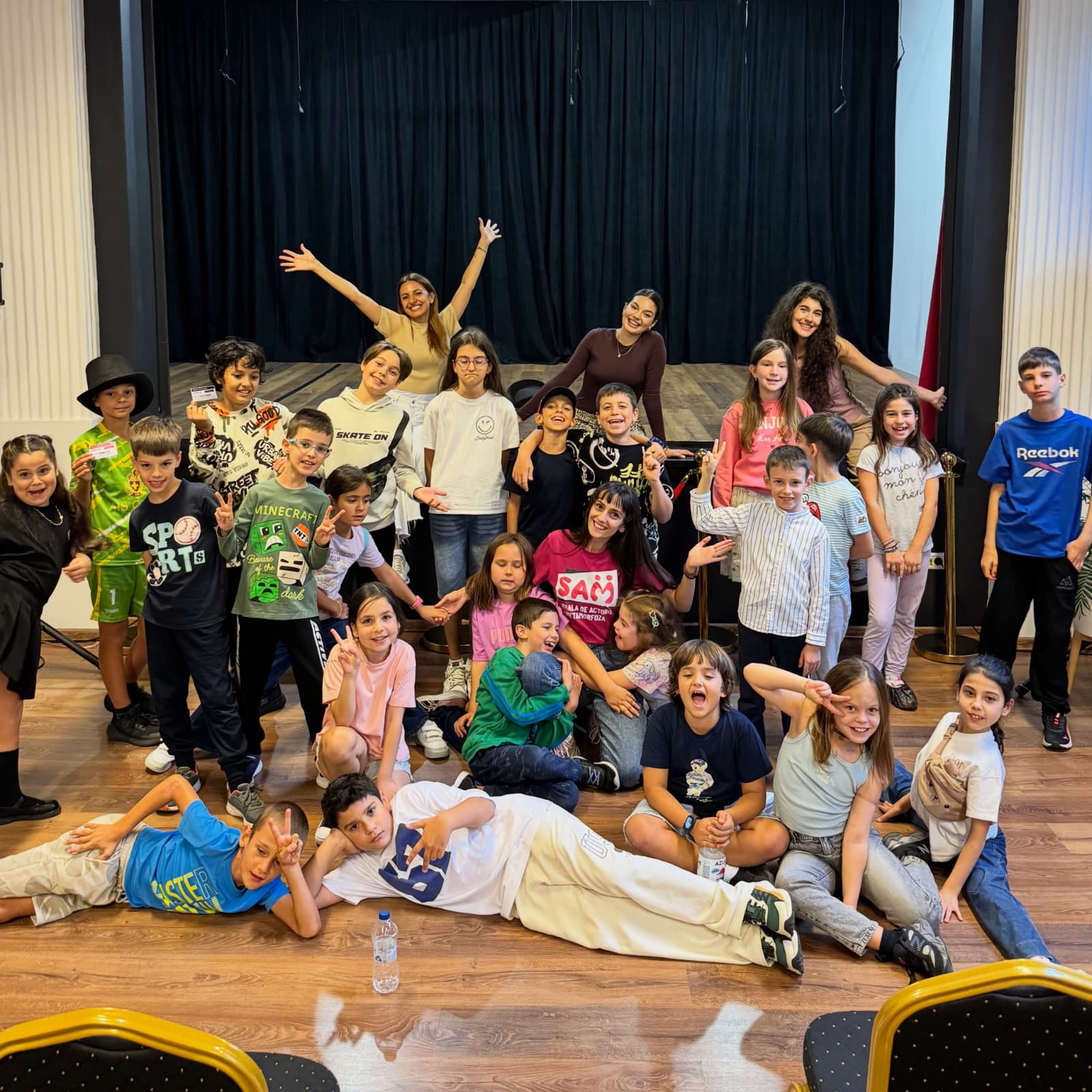 Curs dezvoltare personală prin teatru